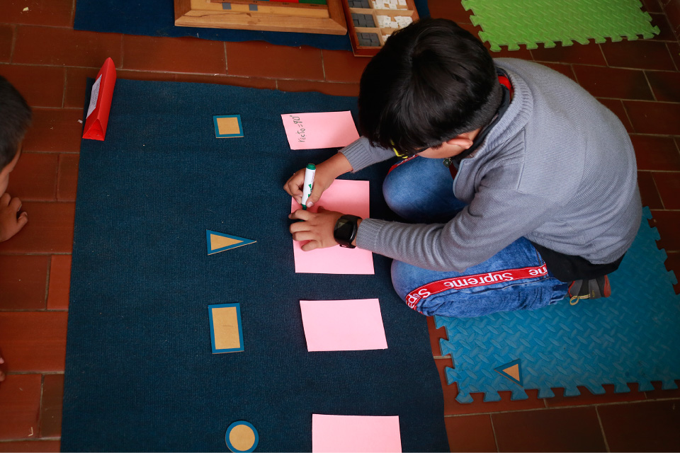 Galería 01 - Unidad Educativa Montessori