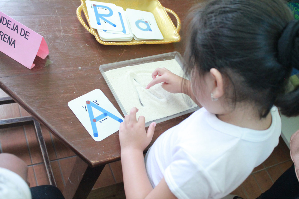 Galería 12 - Unidad Educativa Montessori